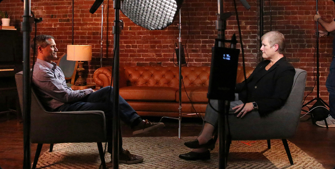 多麦克风播客制作